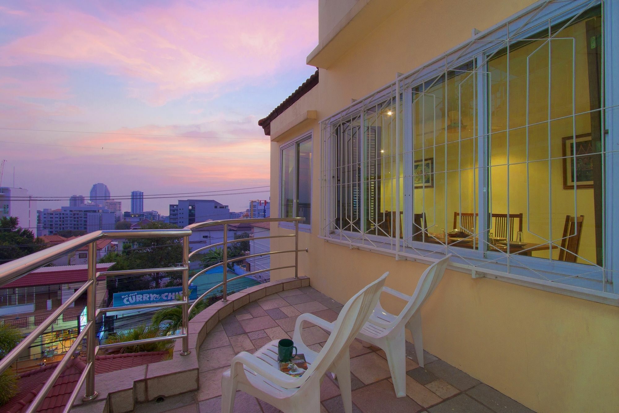 Argyle Apartments Pattaya Exterior foto